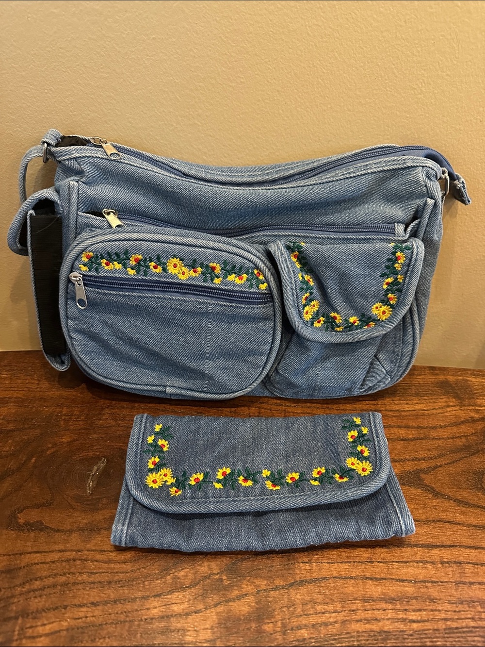 Vintage Gold Coast Denim Crossbody Shoulder Bag with Sunflower Embroidery
